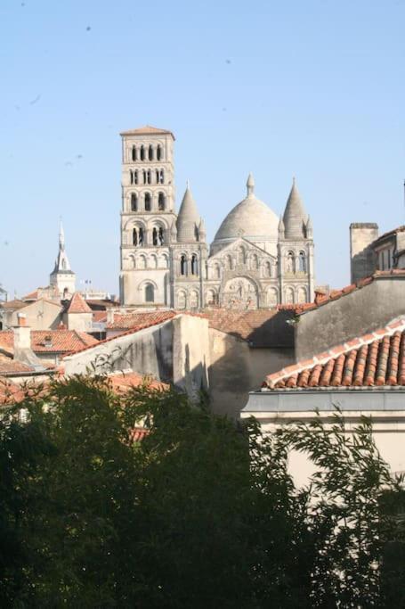 L' Appartement Du Midi - Hyper Centre Cathedrale Angoulême Buitenkant foto
